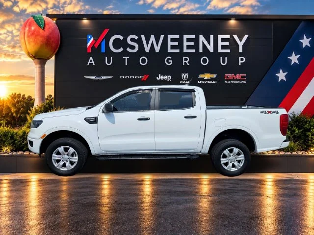Used 2023 White Ford XLT image 2