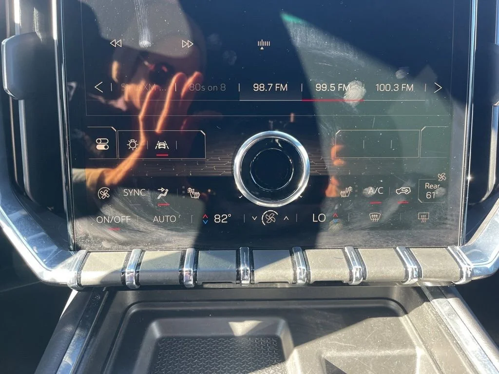 Used 2025 Sterling Metallic GMC Elevation image 21