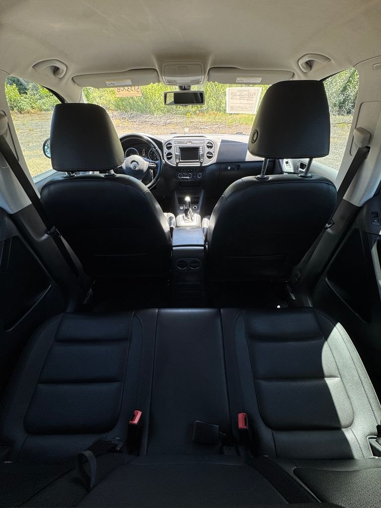 Used 2017 Pepper / Gray Volkswagen 2.0T S image 13
