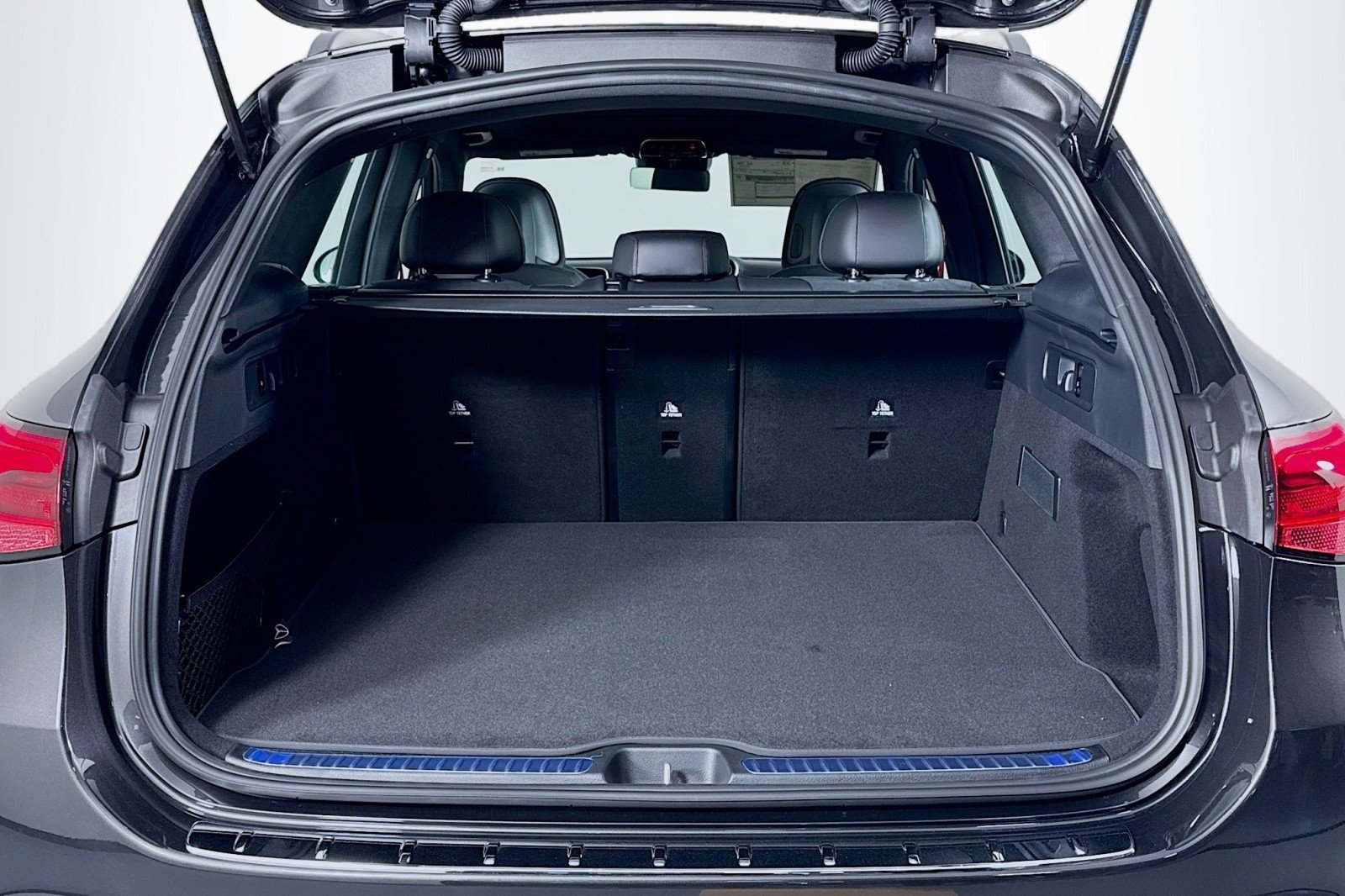 New 2026 Graphite Grey Metallic Mercedes-Benz AMG® GLC 43 4MATIC SUV image 22