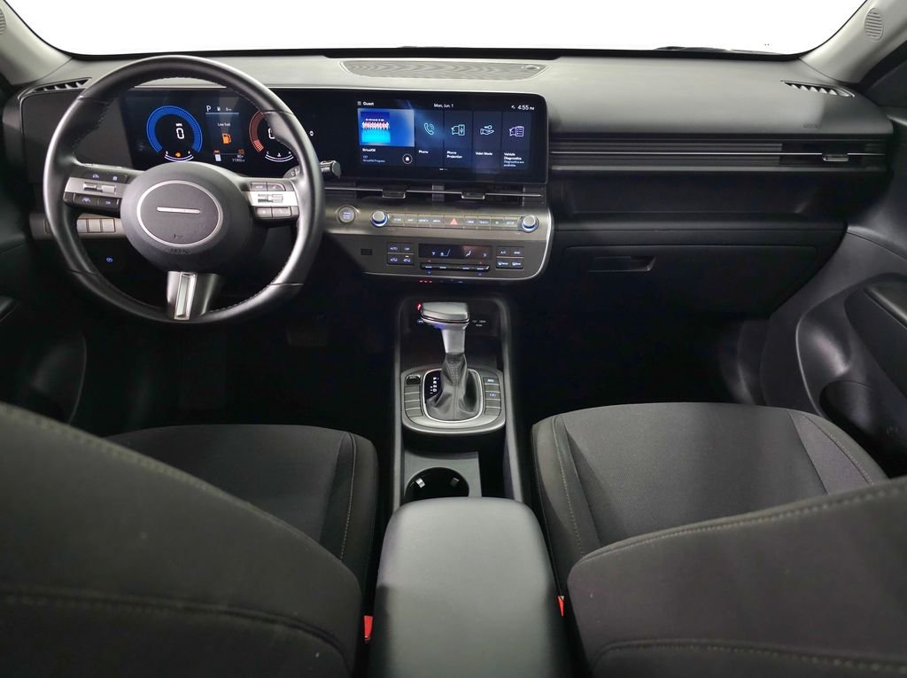 2025 Hyundai Kona SEL - Photo 13