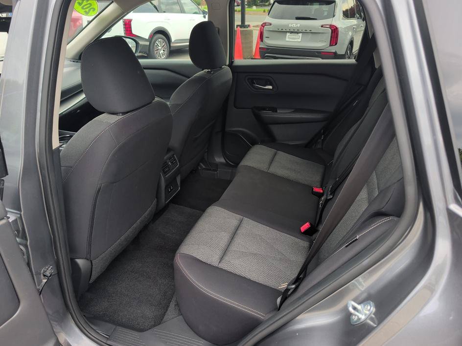 Used 2024 Gun Metallic Nissan SV image 9