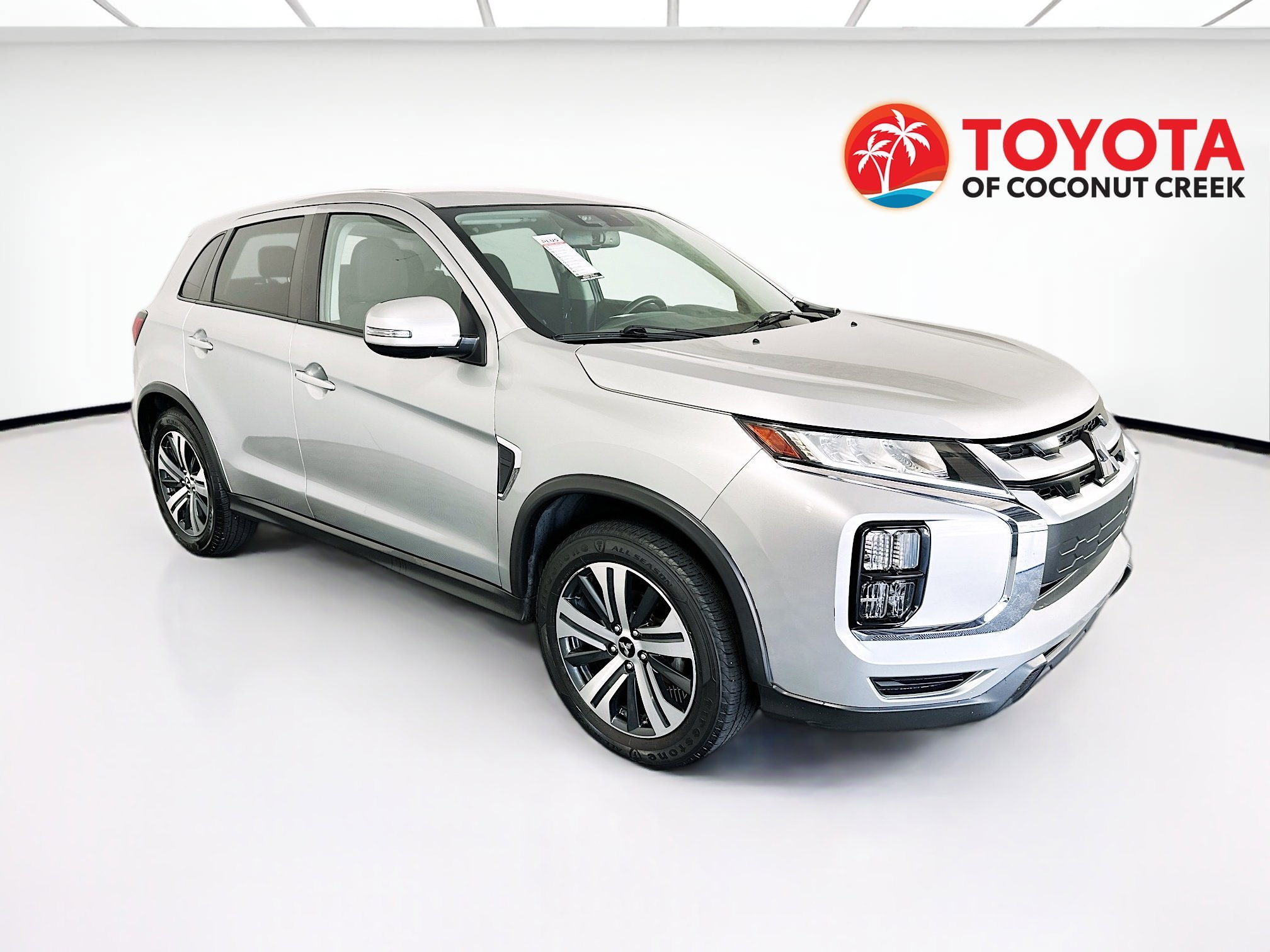2021 Mitsubishi Outlander Sport 2.0 SE AWC CVT's photo