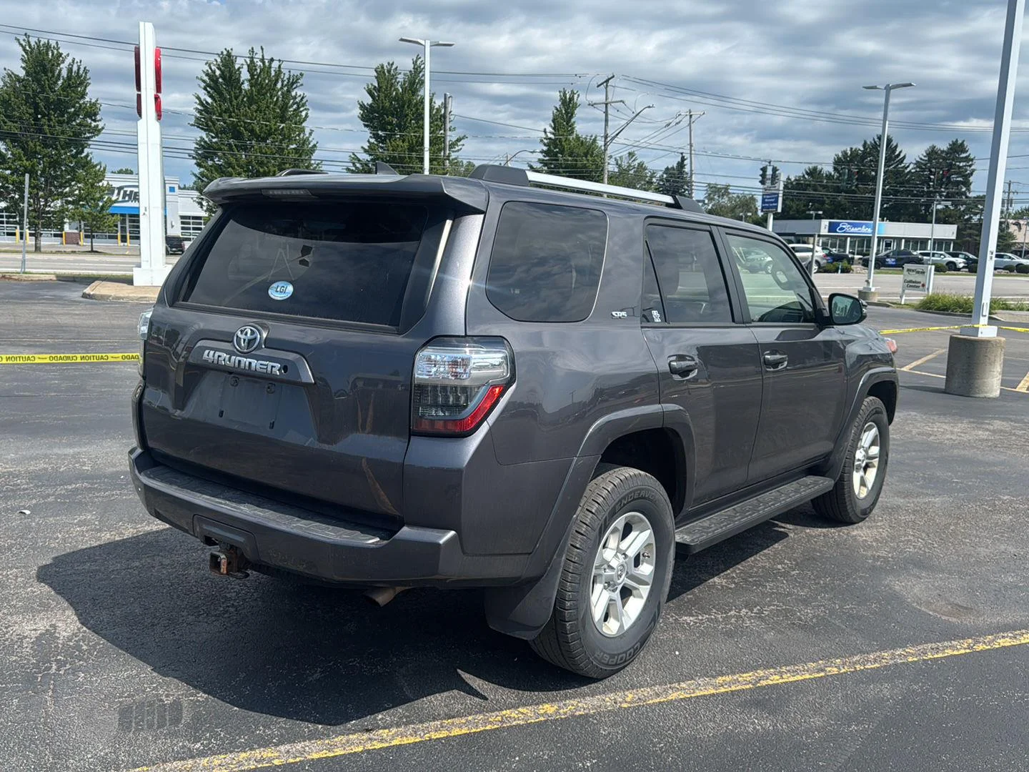 Used 2019 Magnetic Gray Metallic Toyota SR5 Premium image 6