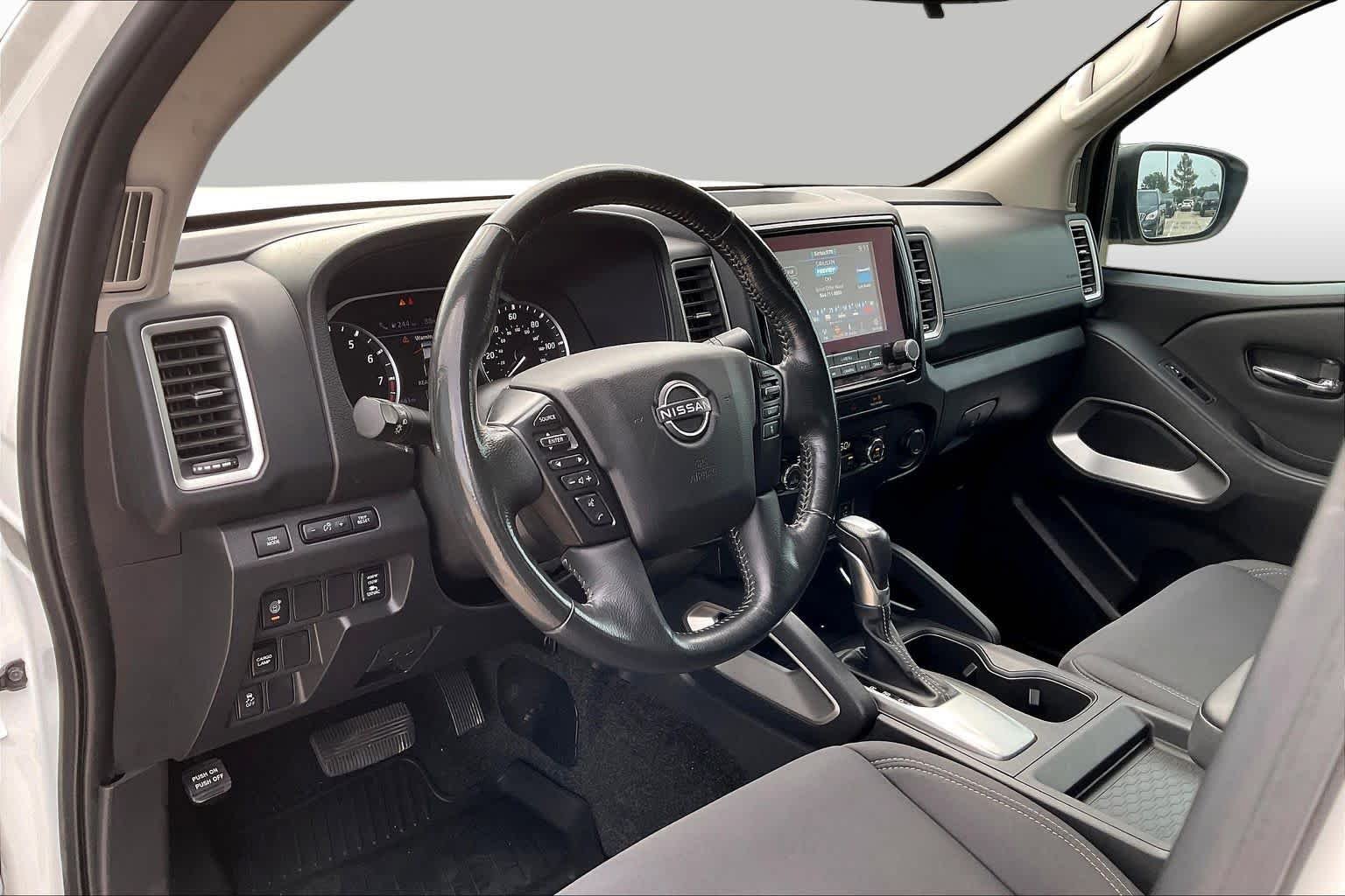 Used 2023 Glacier White Nissan SV image 17