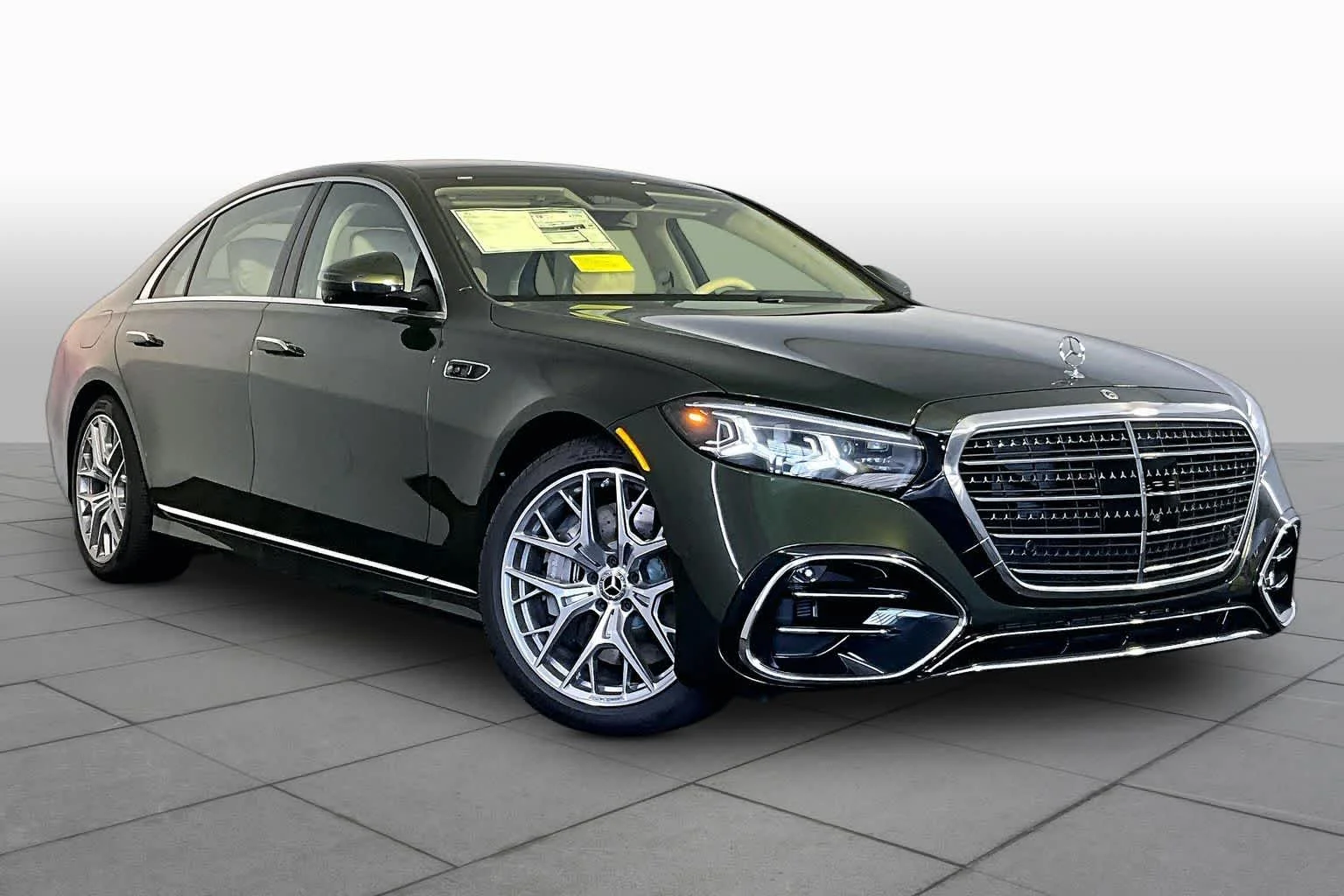 New 2027 MANUFAKTUR Olive Metallic Mercedes-Benz S 580 image 19