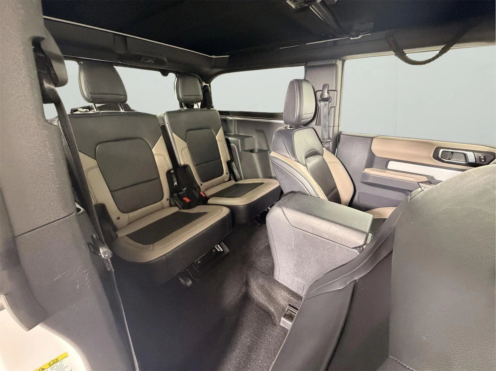 Used 2023 Oxford White Ford Wildtrak Advanced image 18