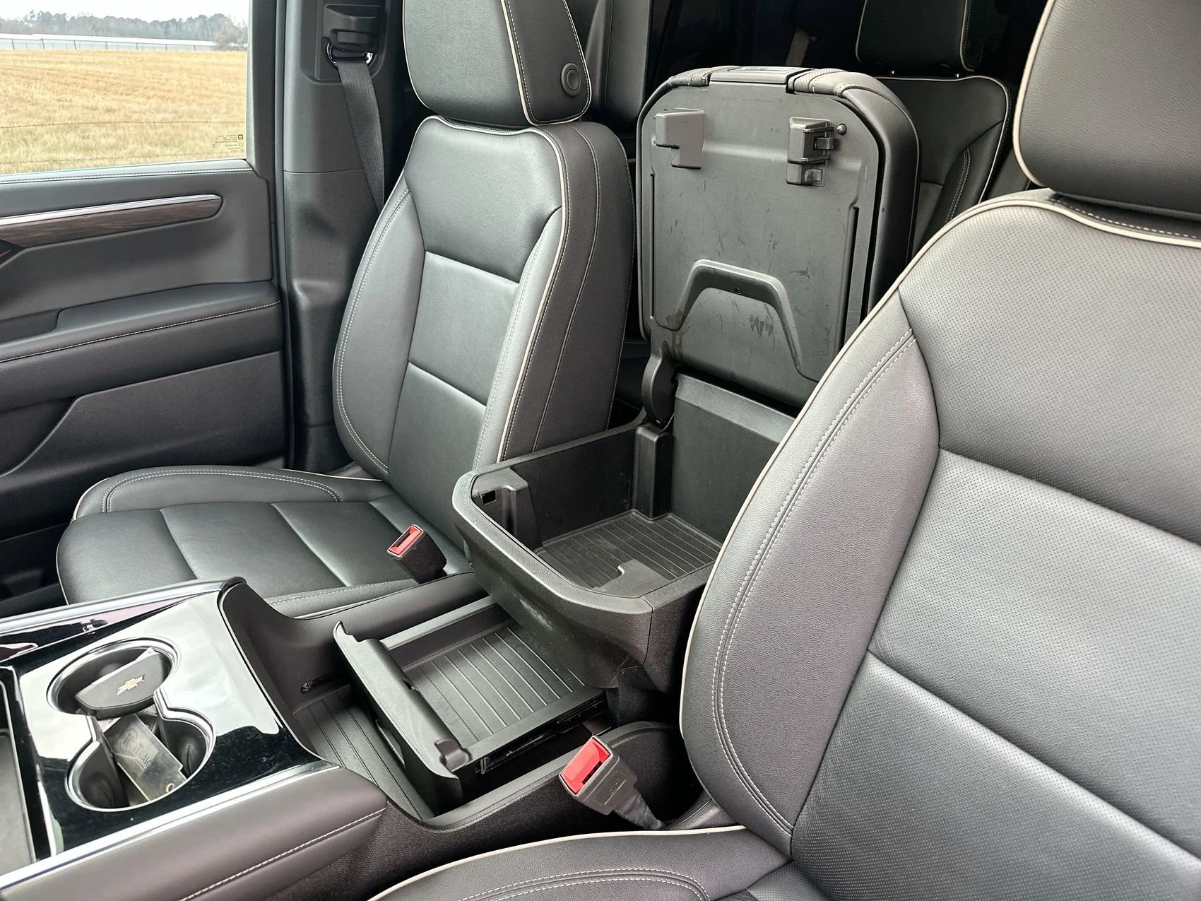 Used 2025 Black Chevrolet Premier image 20