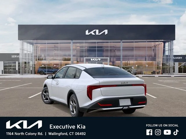 New 2026 White Kia LXS image 4