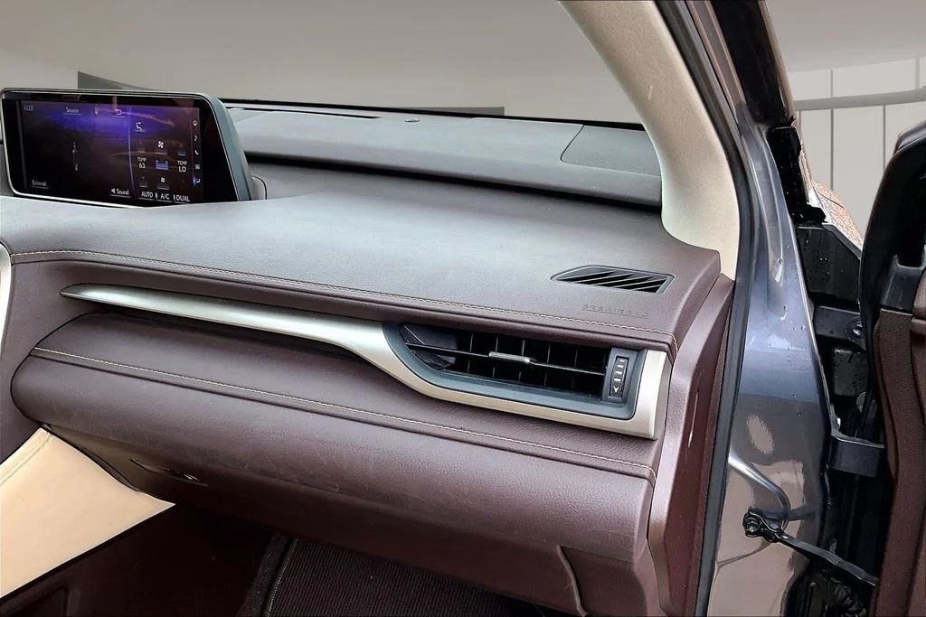 Used 2016 Gray Lexus 350 image 16