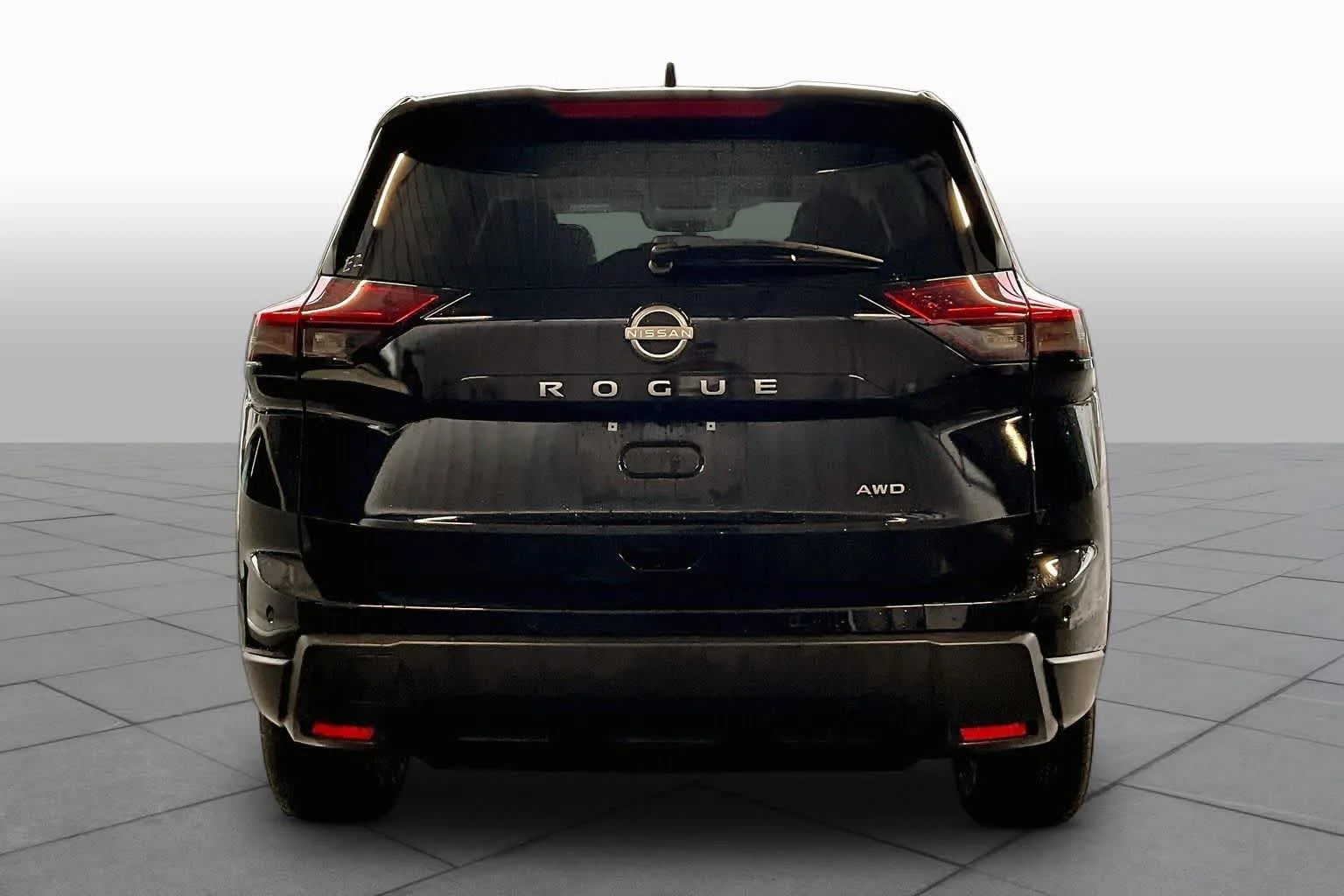 Used 2025 Super Black Nissan SV image 5