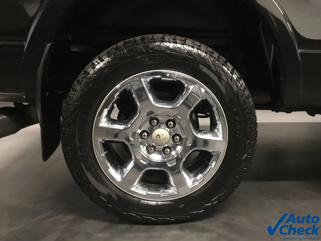 Used 2013 Black Ford King Ranch image 25
