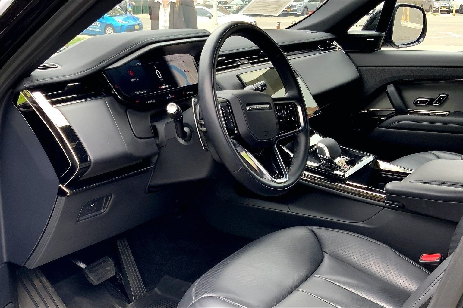 Certified Used 2025 Santorini Black Metallic Land Rover SE image 17