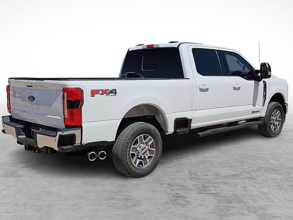 Used 2024 Oxford White Ford Lariat image 11
