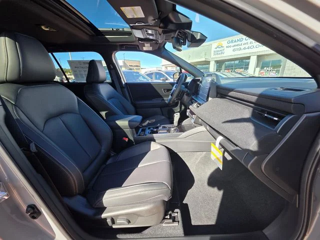2026 Subaru Outback Limited - Photo 8