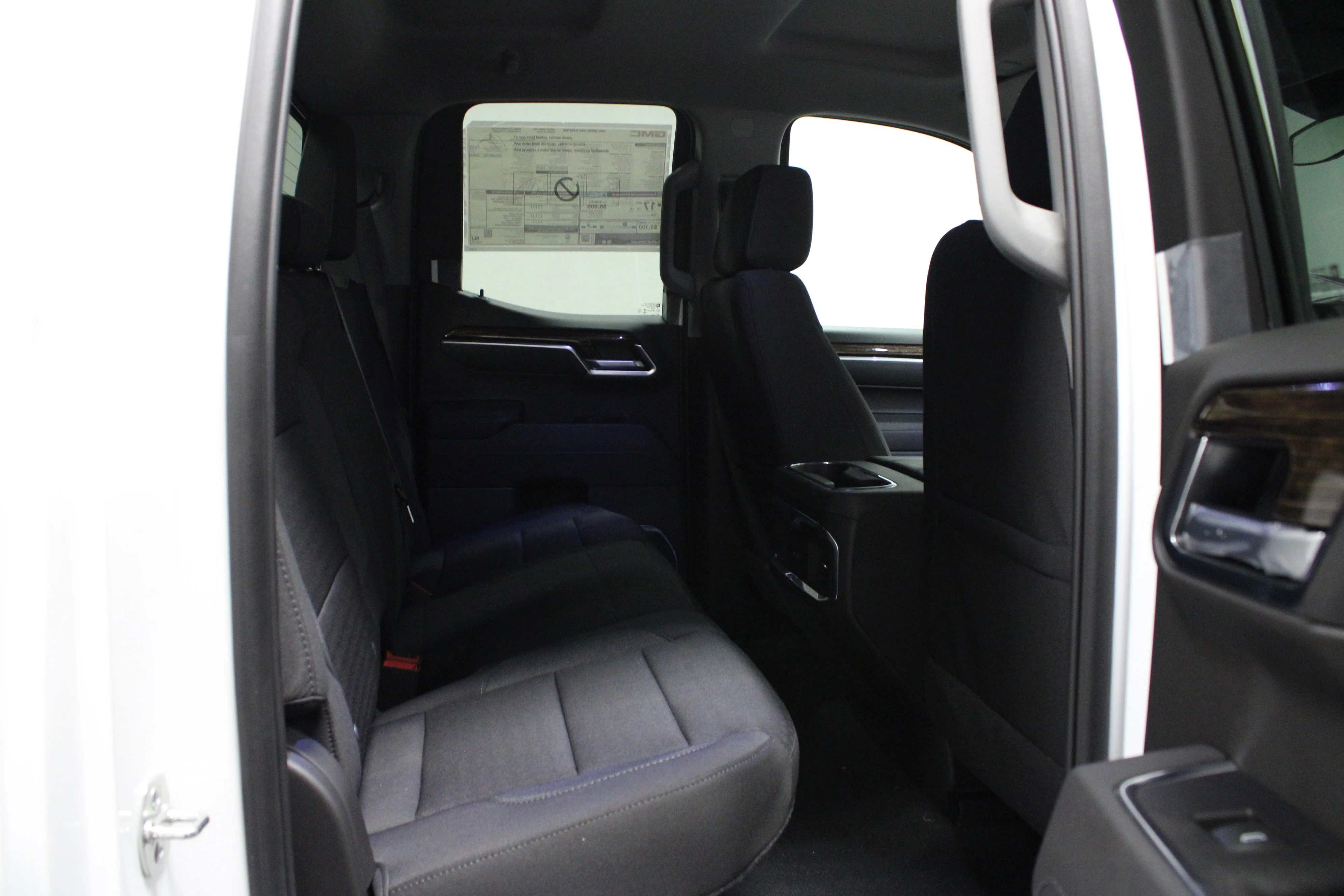 2025 GMC Sierra 1500 Elevation - Photo 14