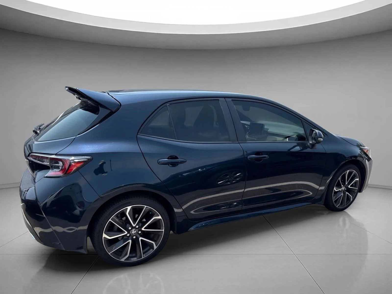 Used 2022 Galactic Aqua Mica TOYOTA XSE image 16