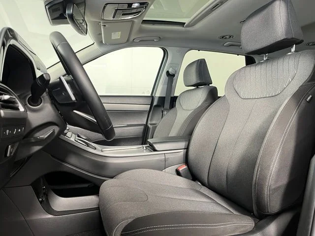 Used 2022 Gray Hyundai SEL image 17