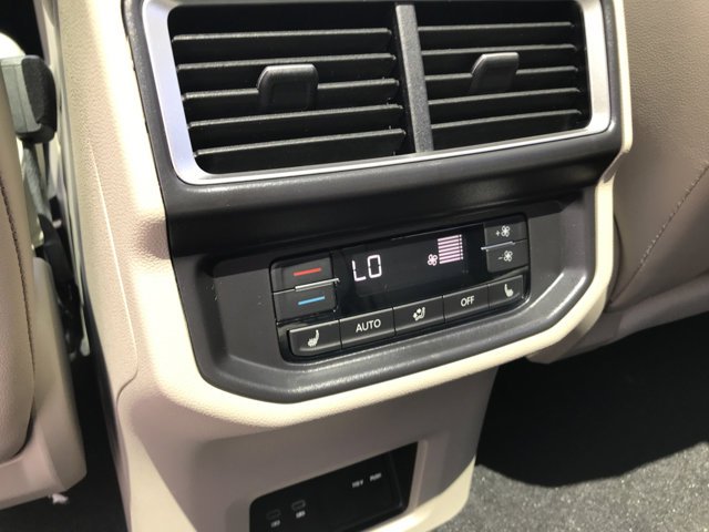 New 2026 Mountain Lake Blue Metallic Volkswagen 2.0T SEL image 28