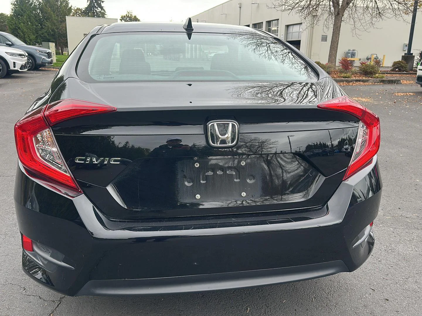 Used 2017 Crystal Black Pearl Honda EX image 4