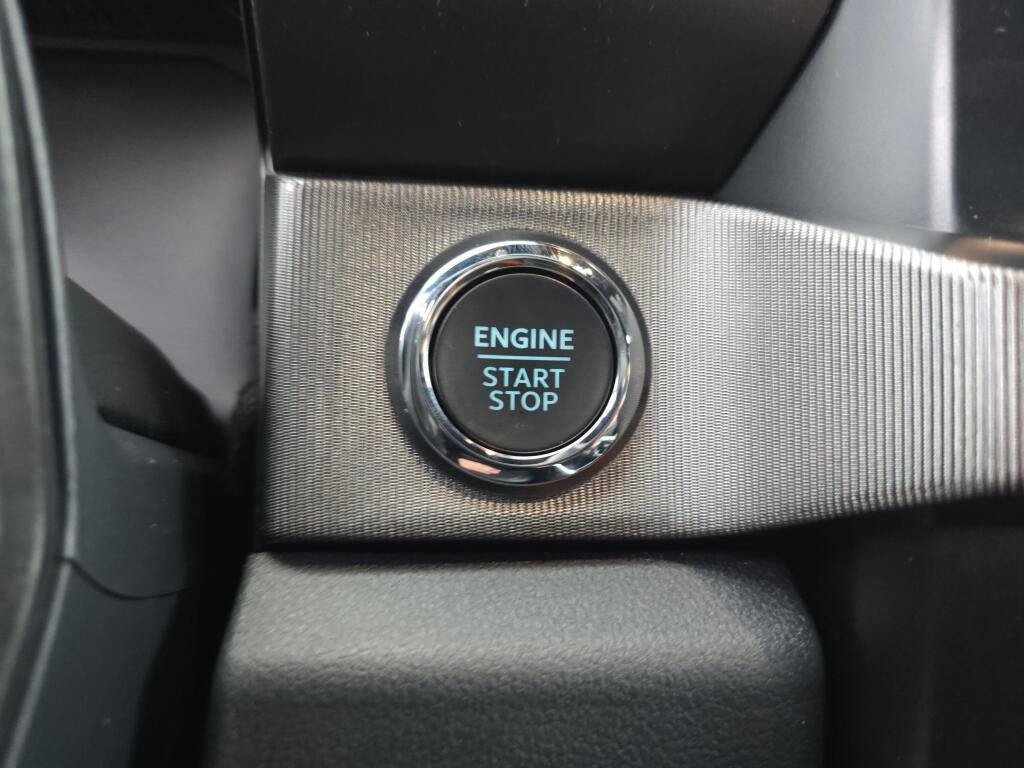 New 2026 Carbonized Gray Metallic Ford F-250® Platinum® image 27