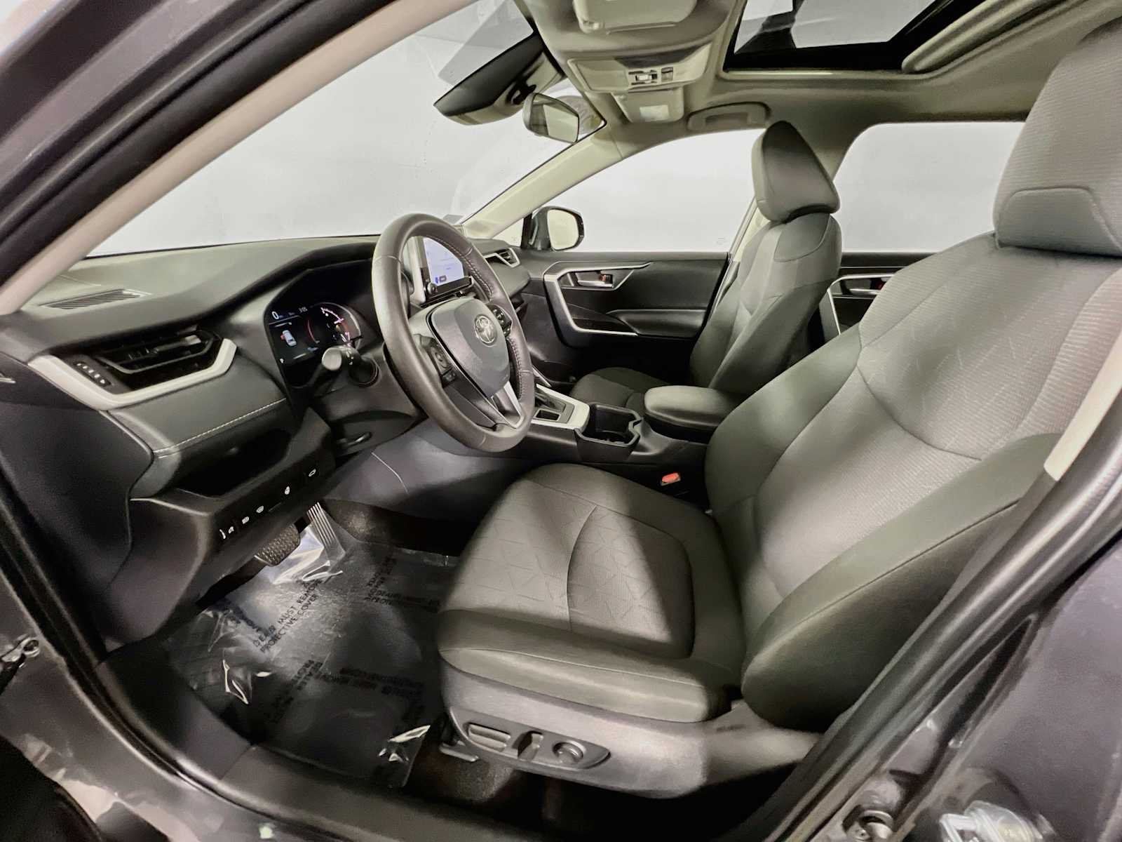 Used 2025 Magnetic Gray Metallic Toyota XLE image 20