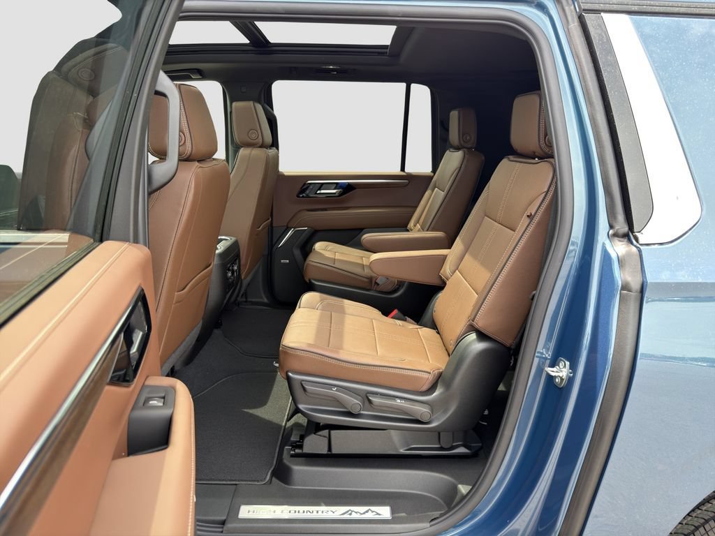 2026 Chevrolet Suburban High Country - Photo 11