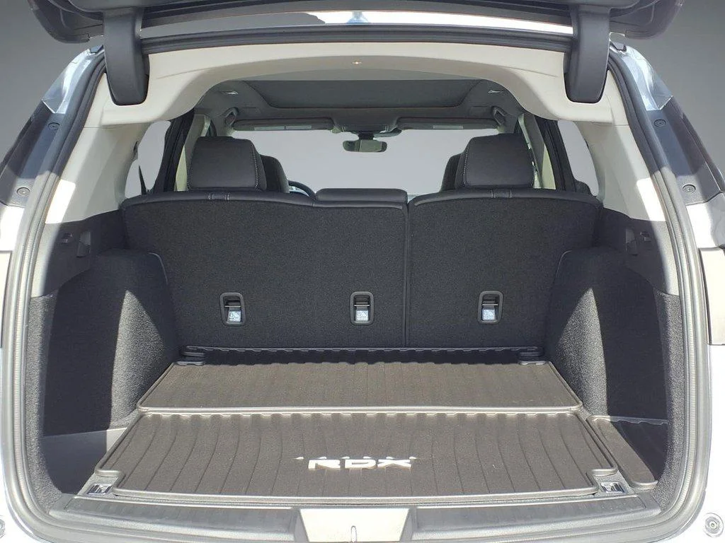New 2026 Solar Silver Metallic Acura Technology image 11
