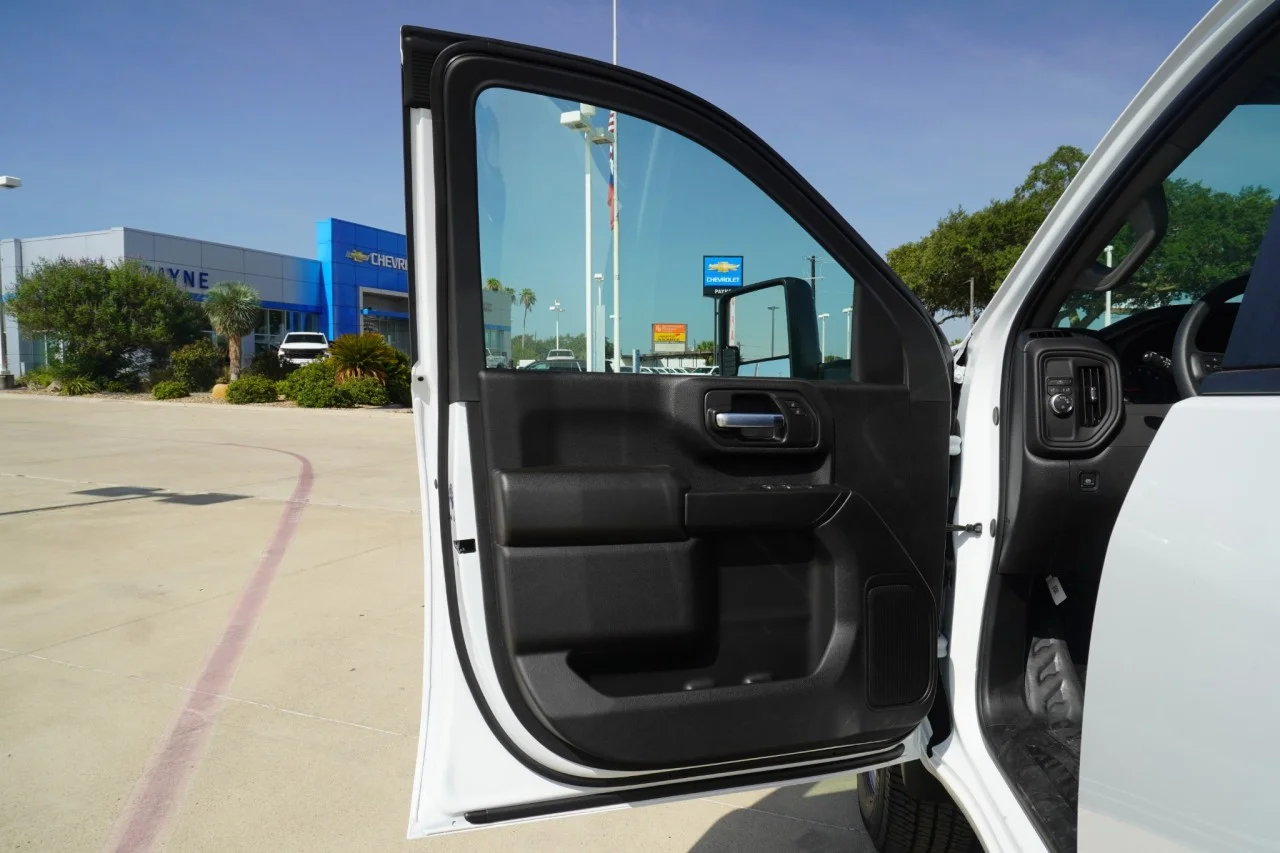 2026 GMC Sierra 2500HD Pro - Photo 16