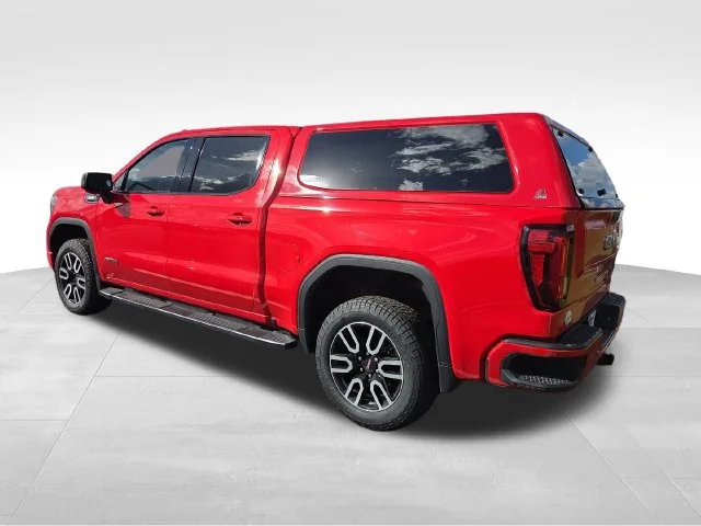 Used 2021 CARDINAL RED GMC AT4 image 3