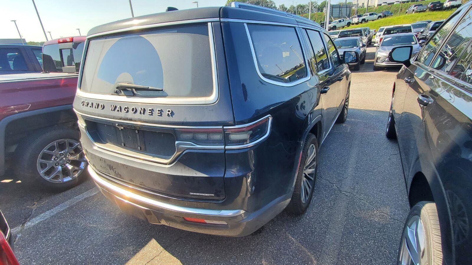 Used 2022 Midnight Sky Jeep Series III image 10