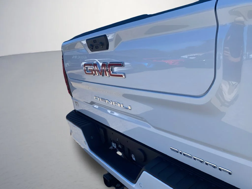 New 2026 Glacier White Tricoat GMC Denali image 37