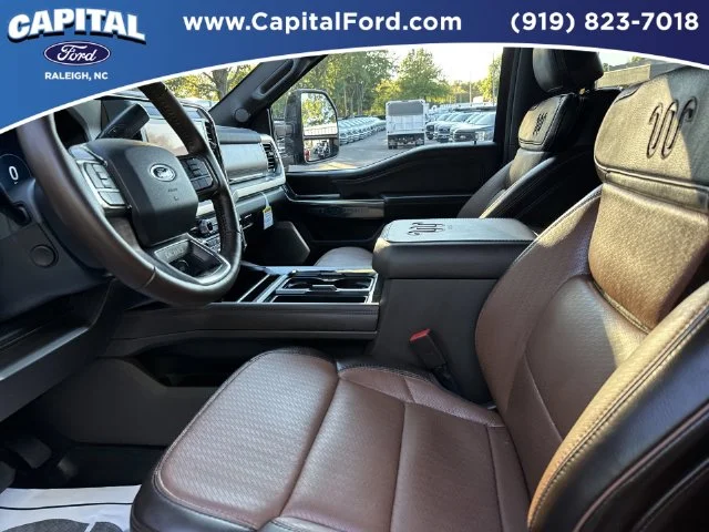 Used 2025 Red Ford King Ranch image 19