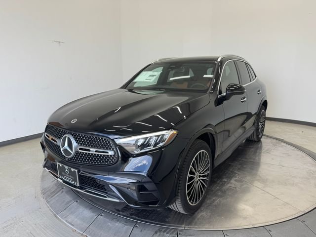 New 2026 Black Mercedes-Benz GLC 300 image 30