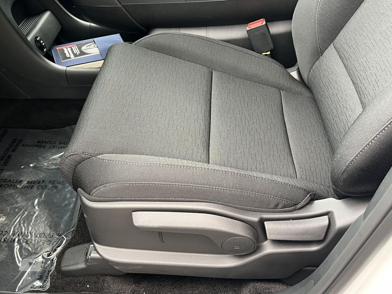 New 2026 Creamy White Pearl Hyundai SE AWD image 29
