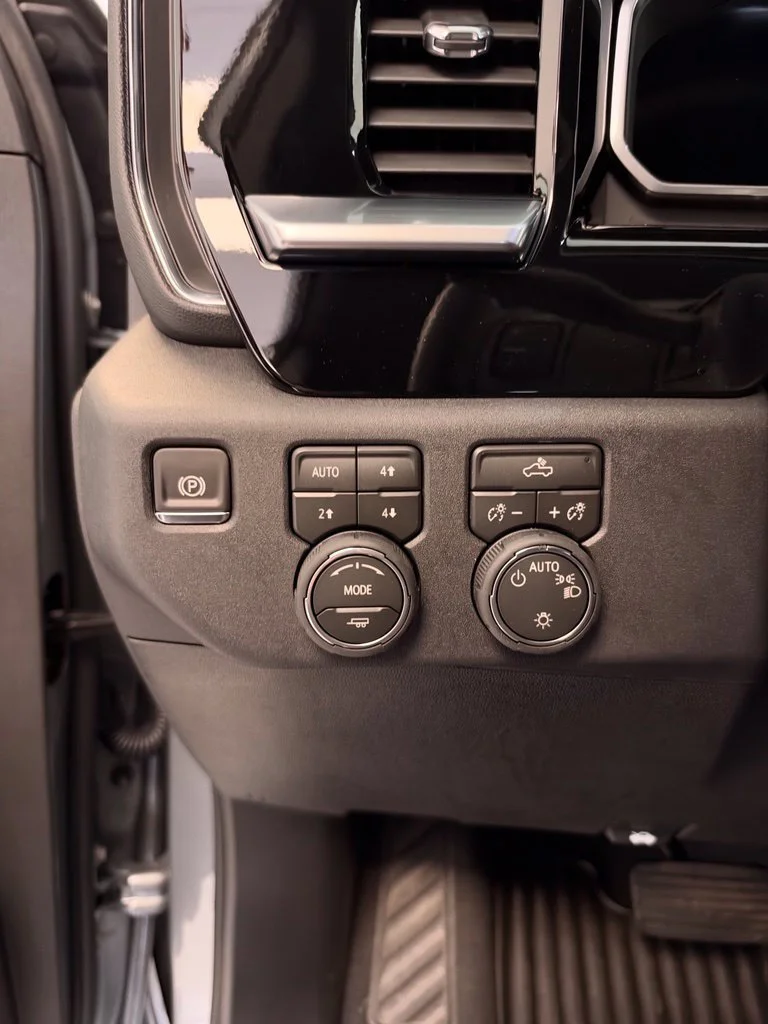 2026 Chevrolet Silverado 1500 LT - Photo 11