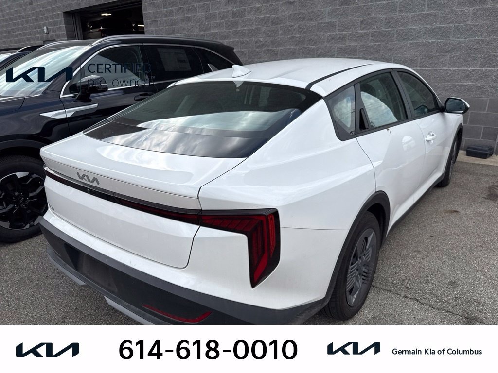 Used 2026 White Kia LX image 6