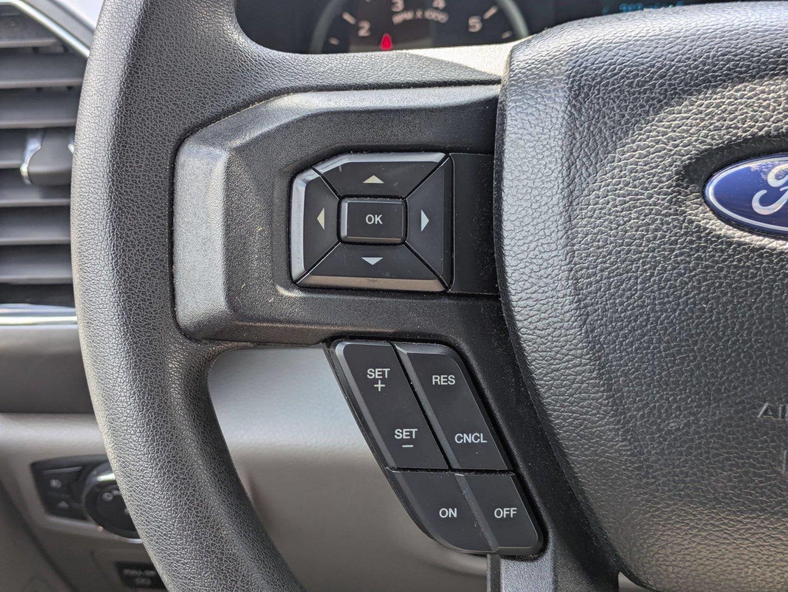 Used 2018 Magnetic Metallic Ford XLT image 16