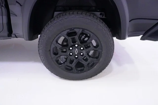 2026 Chevrolet Colorado Trail Boss - Photo 13