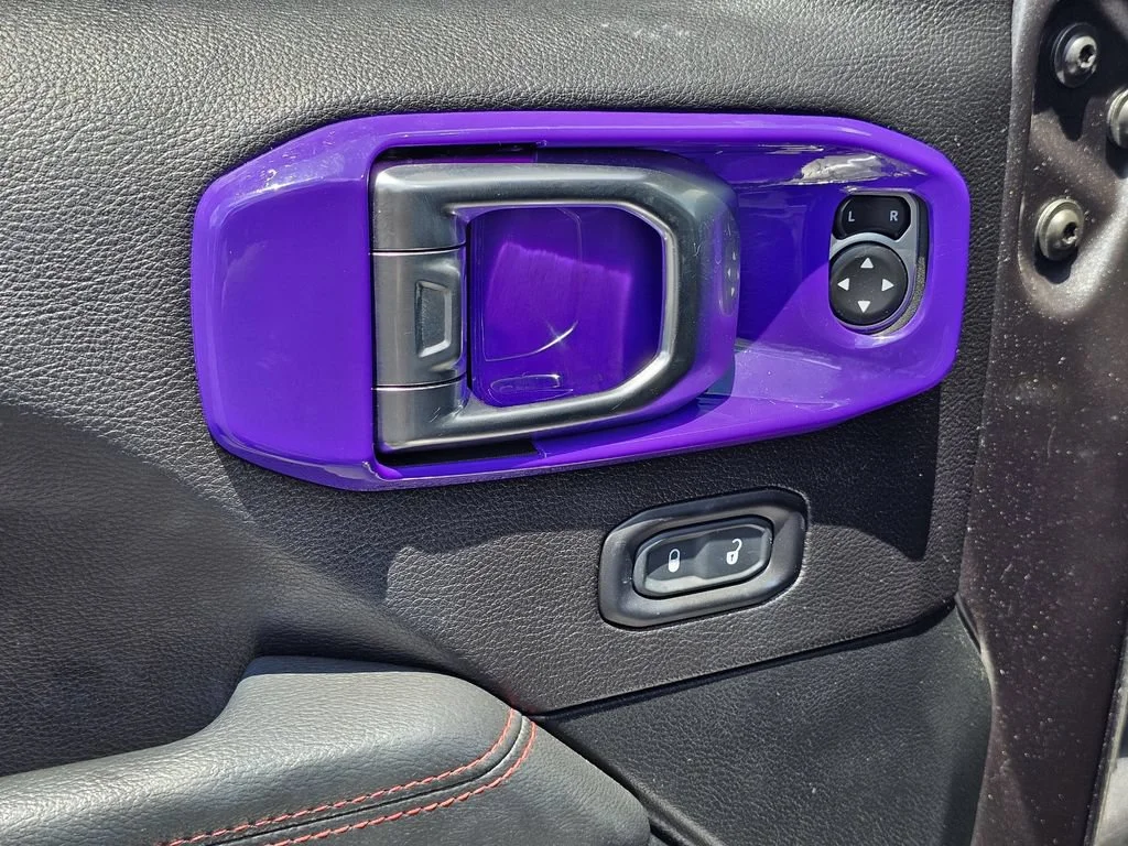 Used 2020 Granite Crystal Jeep Rubicon image 17