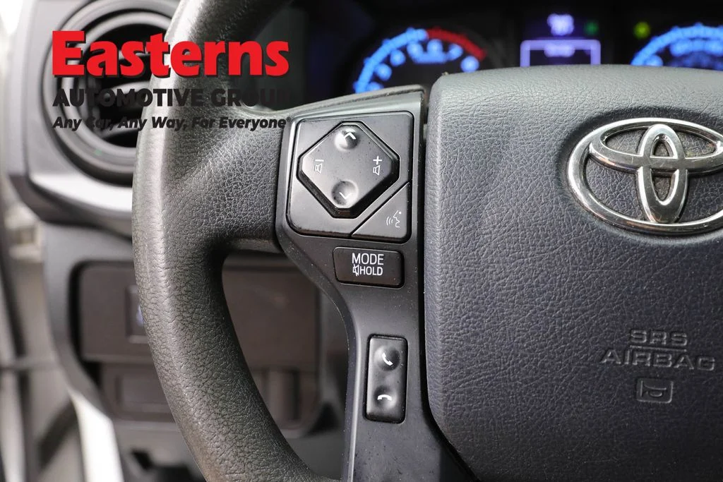 Used 2020 White Toyota SR image 14