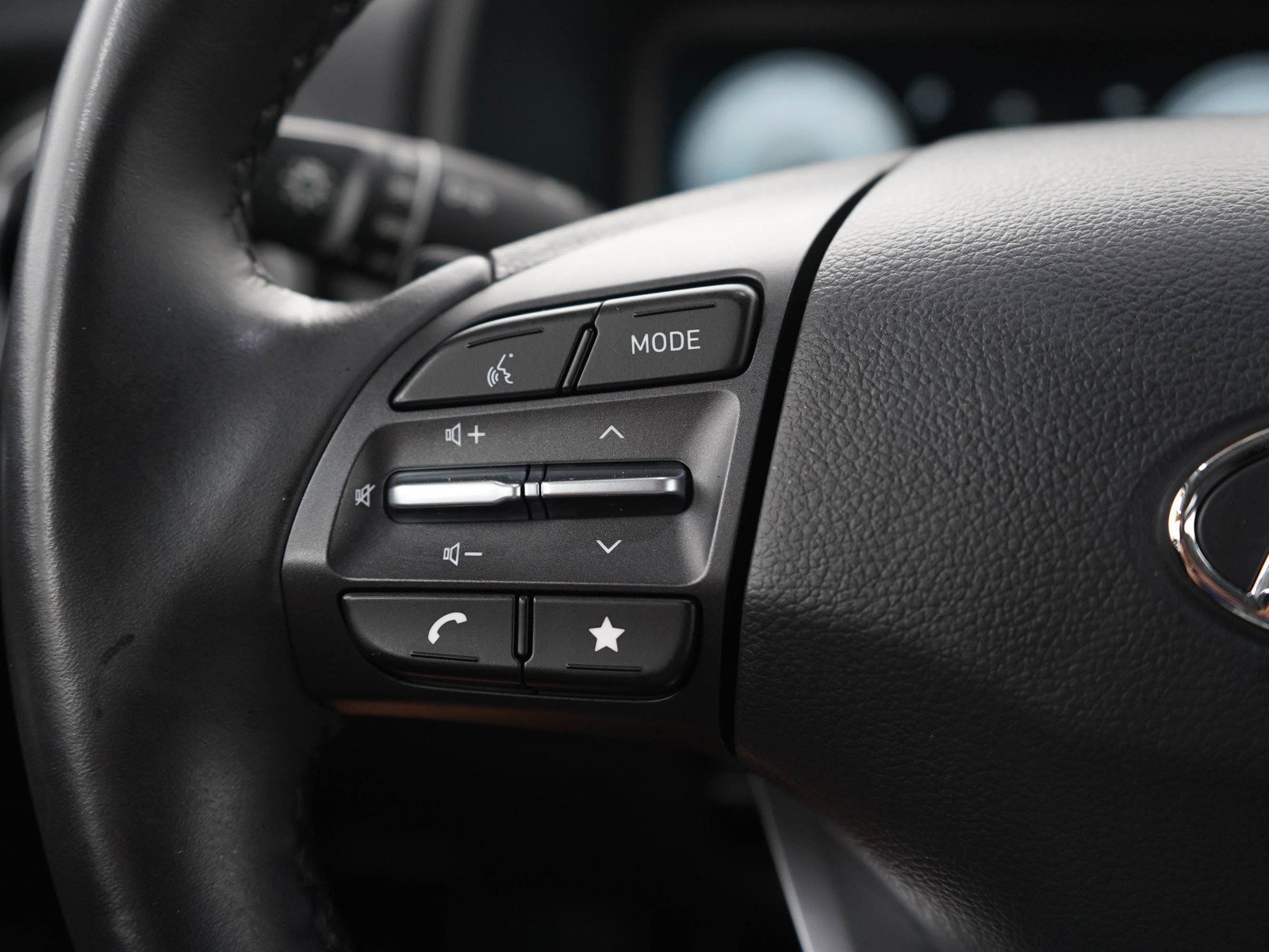2023 Hyundai Kona EV SEL - Photo 23