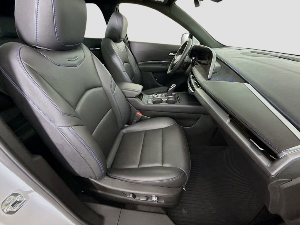 Used 2024 Crystal White Tricoat Cadillac Sport image 26