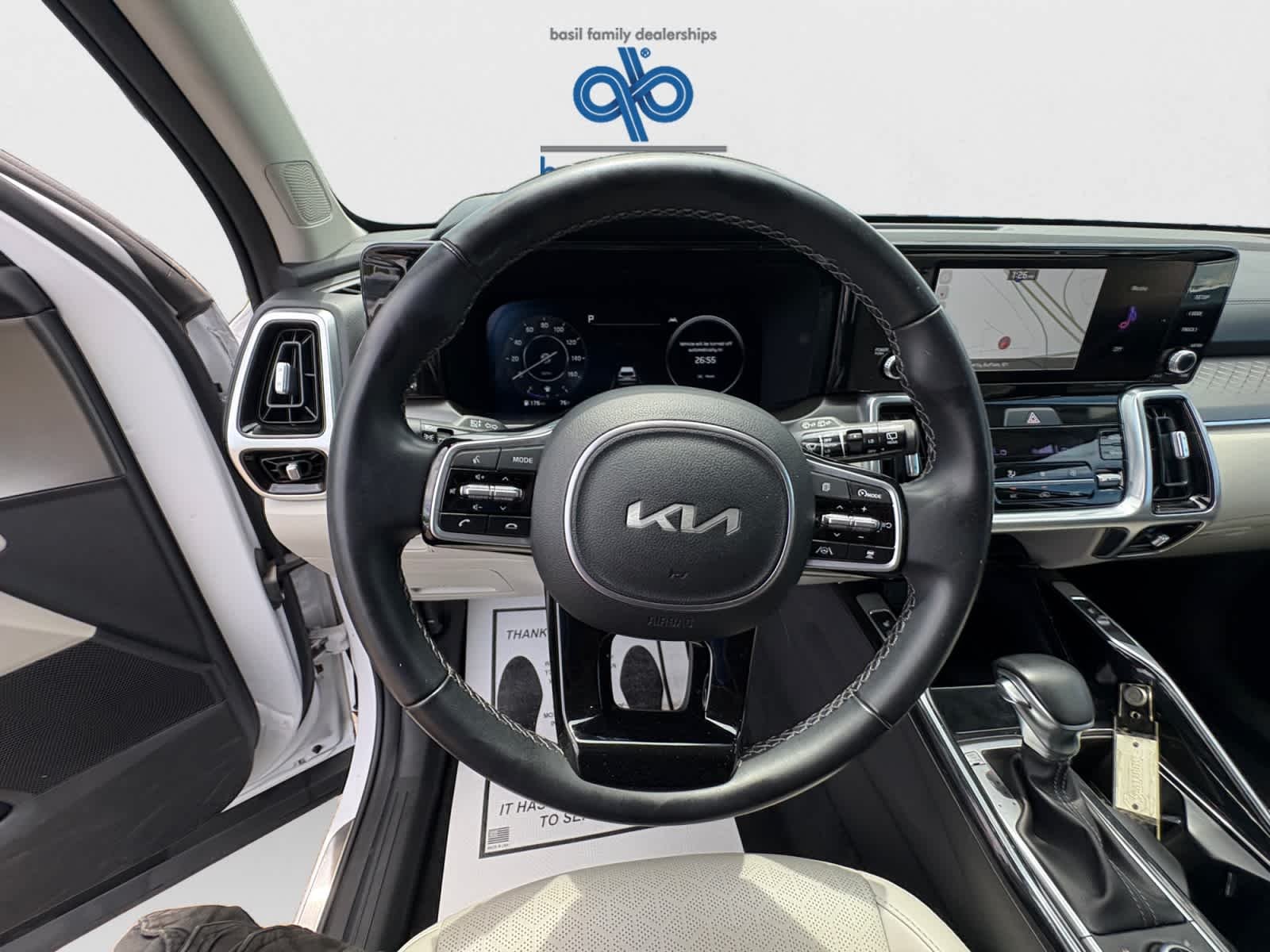 Used 2023 Glacial White Pearl Kia SX image 16