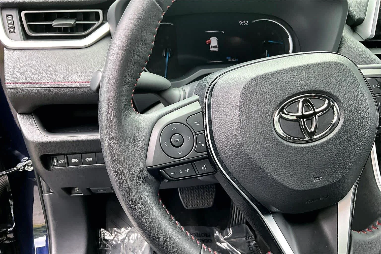 Certified Used 2024 Blueprint Toyota SE image 23