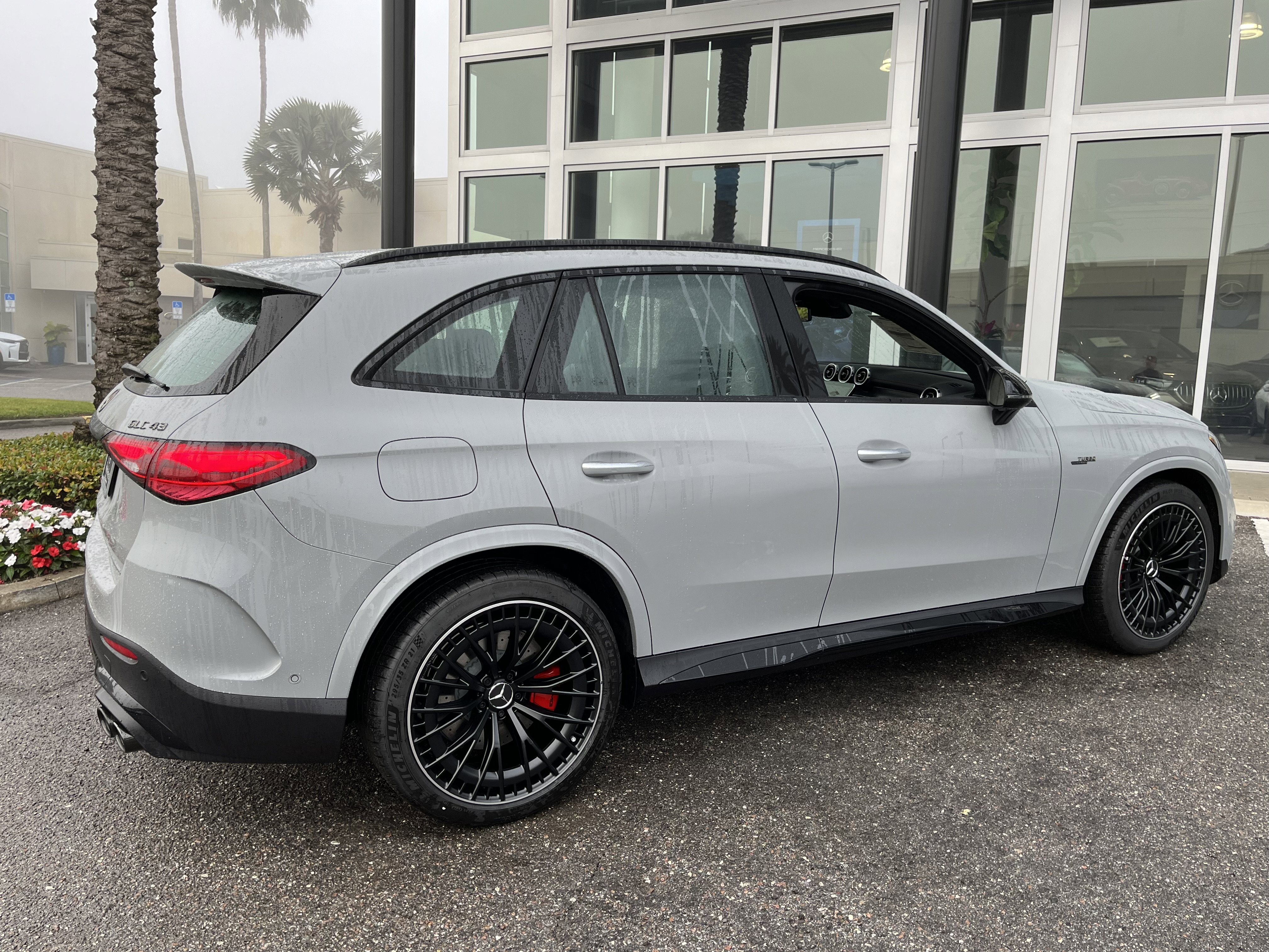 New 2026 MANUFAKTUR Alpine Grey Mercedes-Benz AMG® GLC 43 image 7