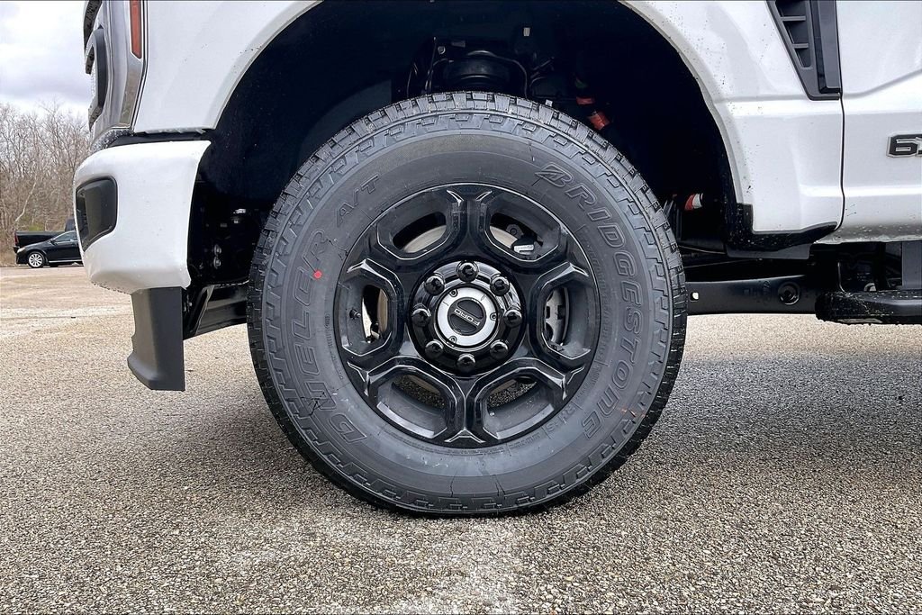 New 2026 Ford Super Duty F-250 XL 4D Crew Cab