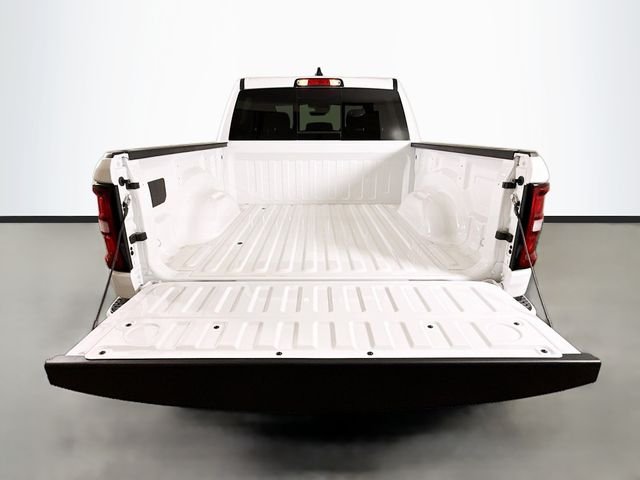 New 2026 Bright White Clearcoat RAM Big Horn/Lone Star image 24