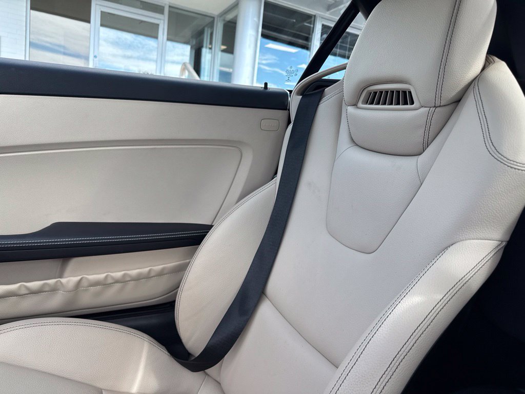 Used 2017 Black Mercedes-Benz SLC 300 image 8