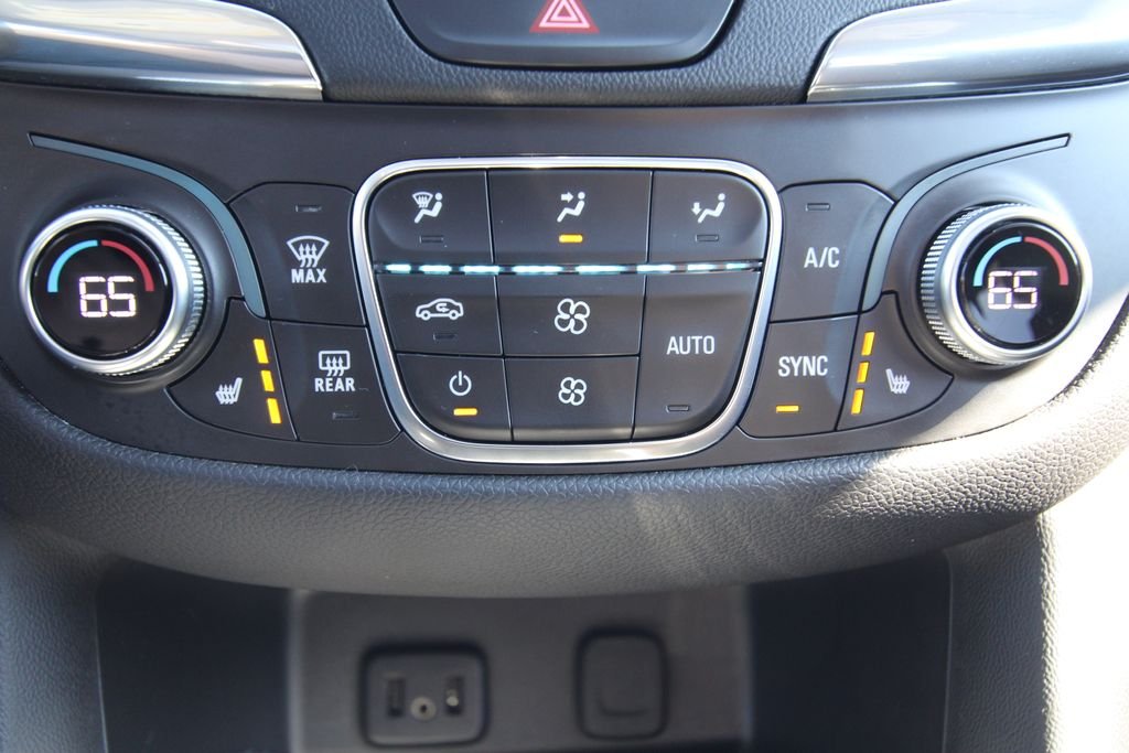 Used 2018 Gray Chevrolet LT image 26